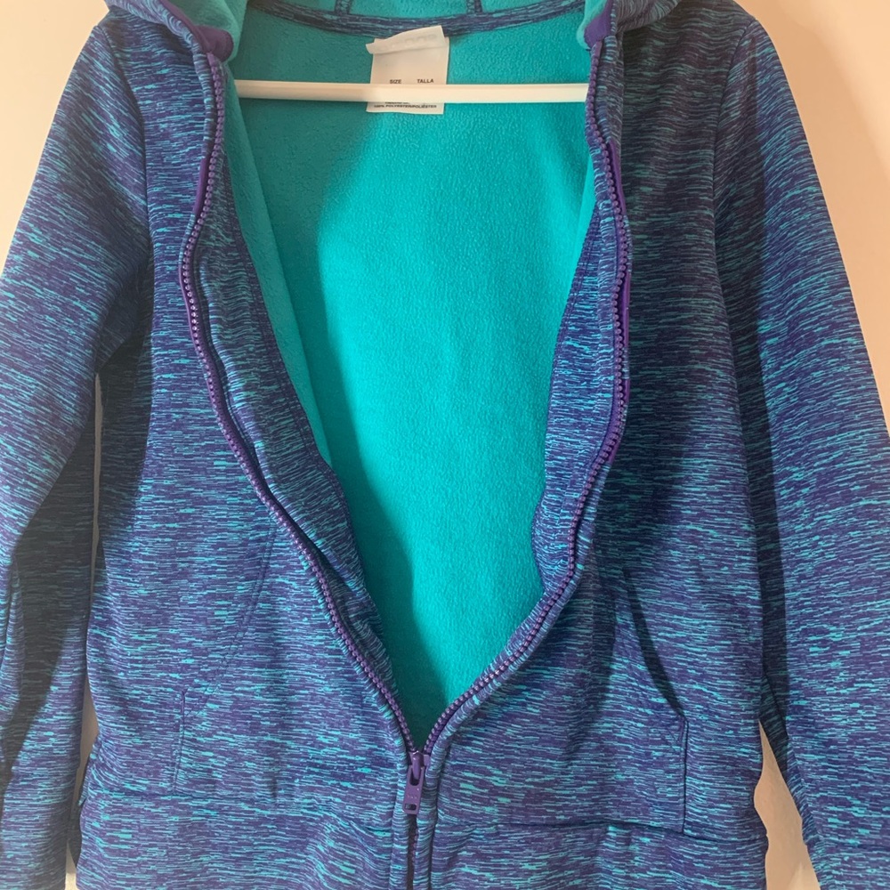 Adidas - Picture 3 of 4